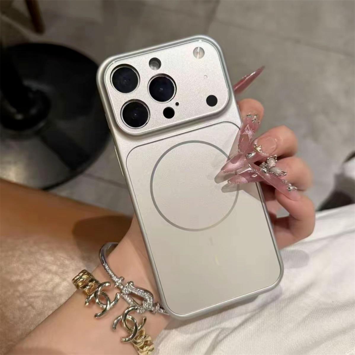 

New Magnetic Instant 17 Phone Case for Apple 17PROMAX High-end Slim Magnetic Phone Protection Case For iPhone 17 Pro Max