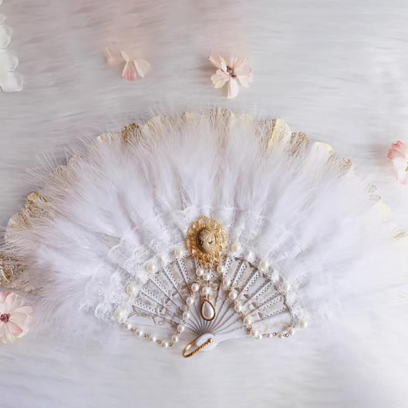 

Pearl White Feathers Vintage Gold Stamping Folding Fan Lolita Harajuku Gothic Retro Style Portable Hand Fan Gifts One Size белый