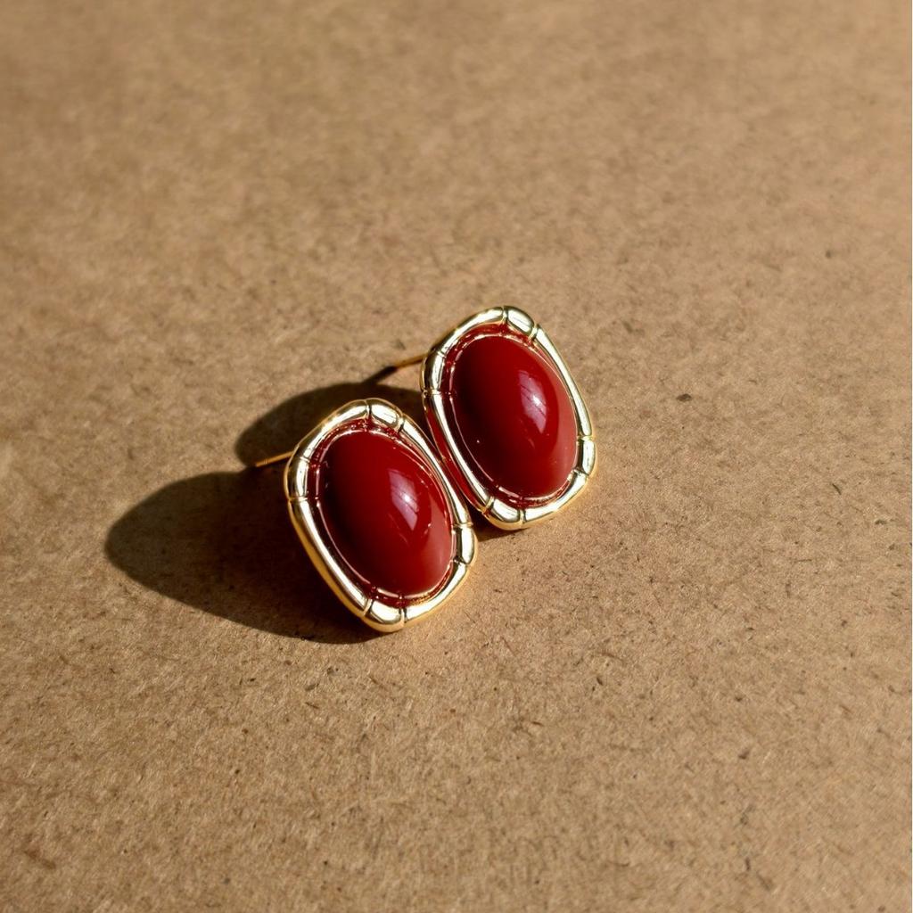 French Simple Retro Classic Burgundy Earrings Women'S Bracelet Small Fresh Women'S Series Elegant Jewelry Light Luxury