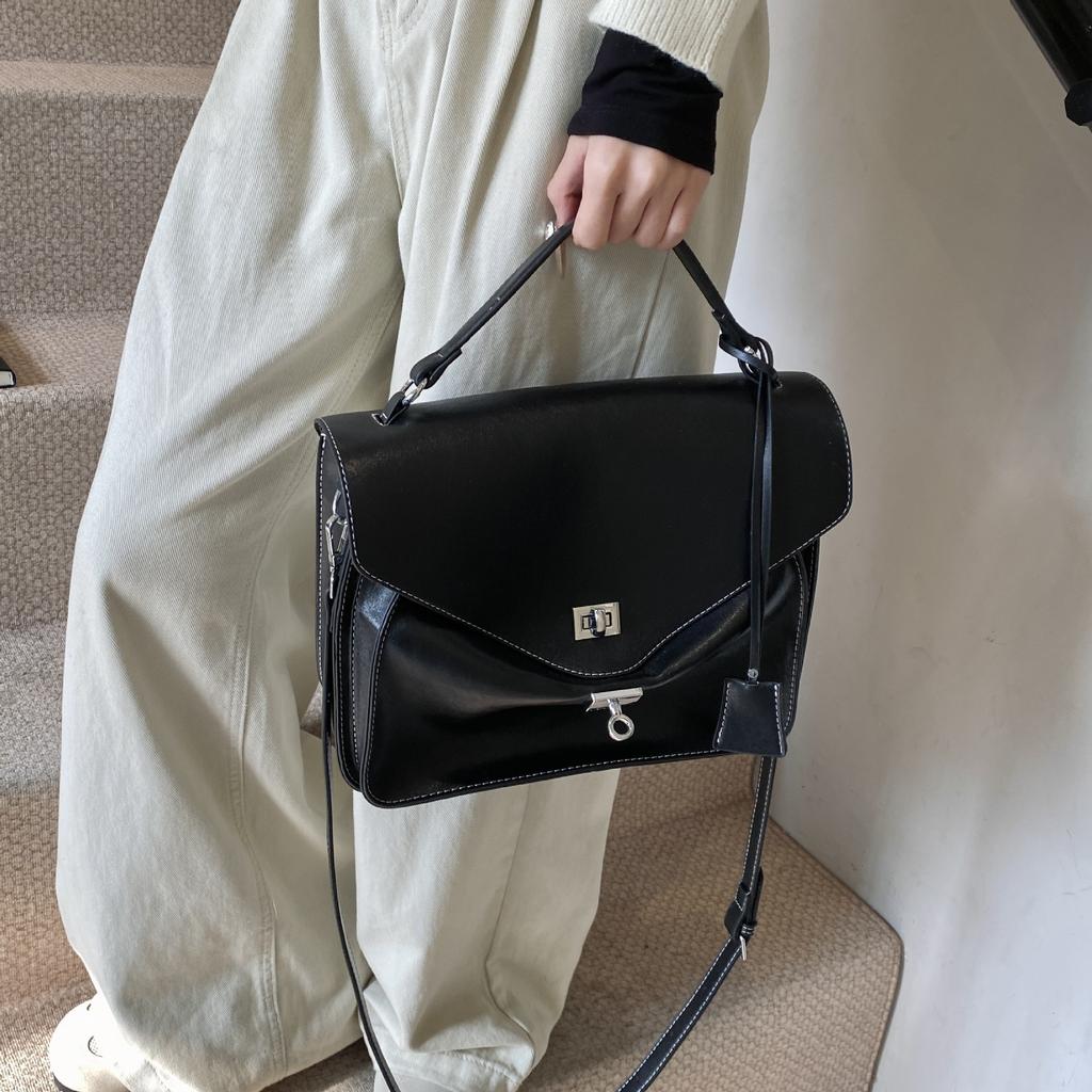 Retro Bag Women'S Large-Capacity Casual Briefcase Portable Commuter Tote Bag