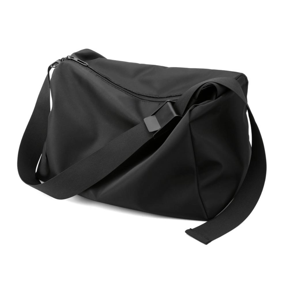 Large Capacity Gym Waterproof Bag Adjustable Strap Crossbody Sports Bag  Outdoor Activities