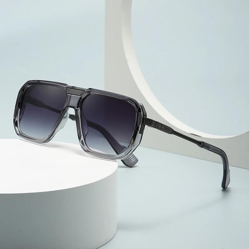 SHAUNA Retro Men Square Gradient Sunglasses Fashion Women Rivets Trending Dark Blue Sun Glasses Shades UV400