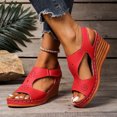 Sandales pour femmes Sandales à talons compensés tendance Chaussures d'été 2025 Nouvelles sandales à talons hauts Été Chaussures élégantes pour femmes
