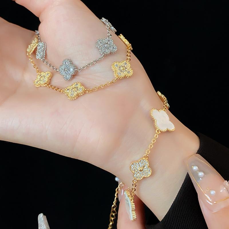 Zircon Mother-of-pearl Four-leaf Clover Bracelet, Simple and Versatile Bracelet, Light Luxury High-end Jewelry for Women