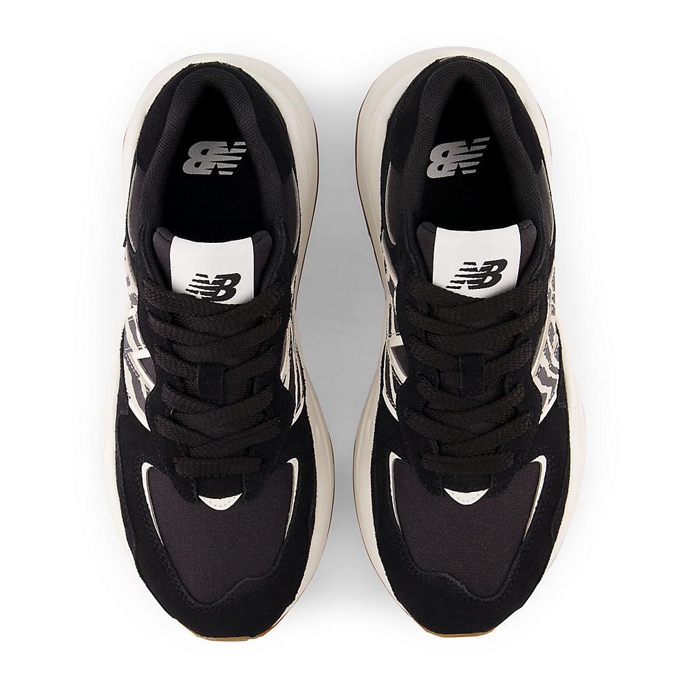 Sneakers New Balance Black White Version
