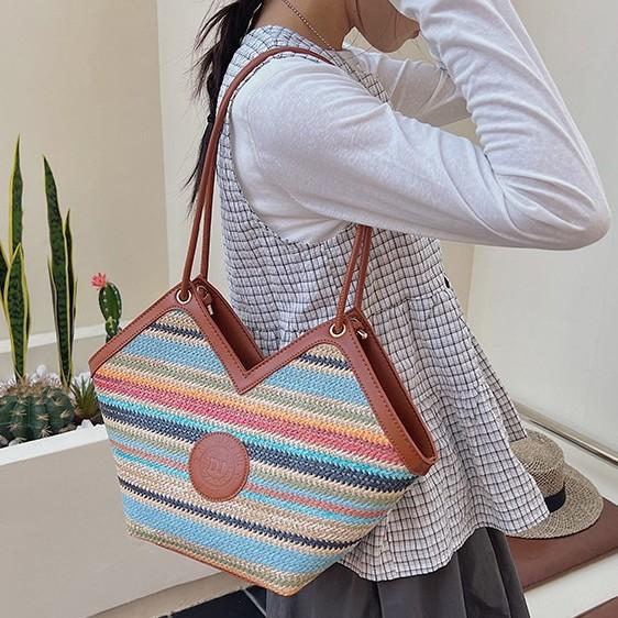 2025 New Rainbow Straw Woven Heart Texture Casual Fashion Large Capacity Vegetable Basket Handbag Tote Bag