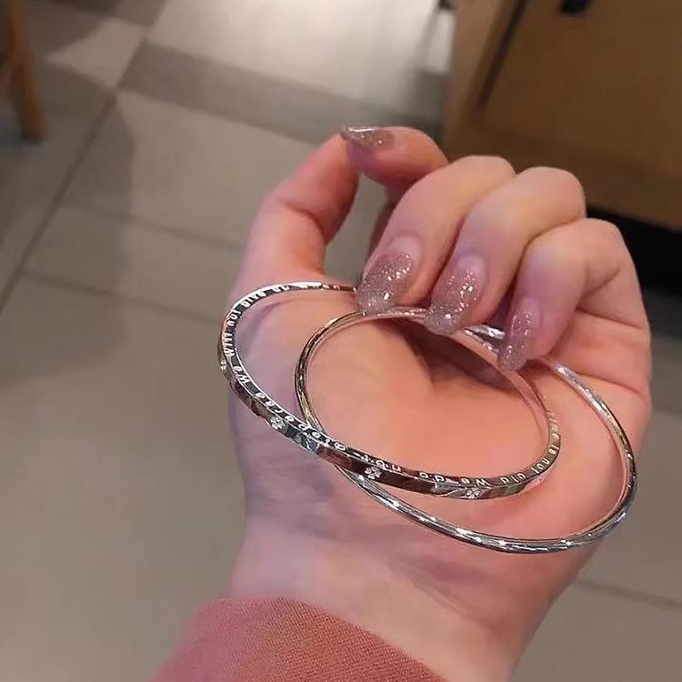 

Браслет из четырехлистного клевера женский универсальный браслет