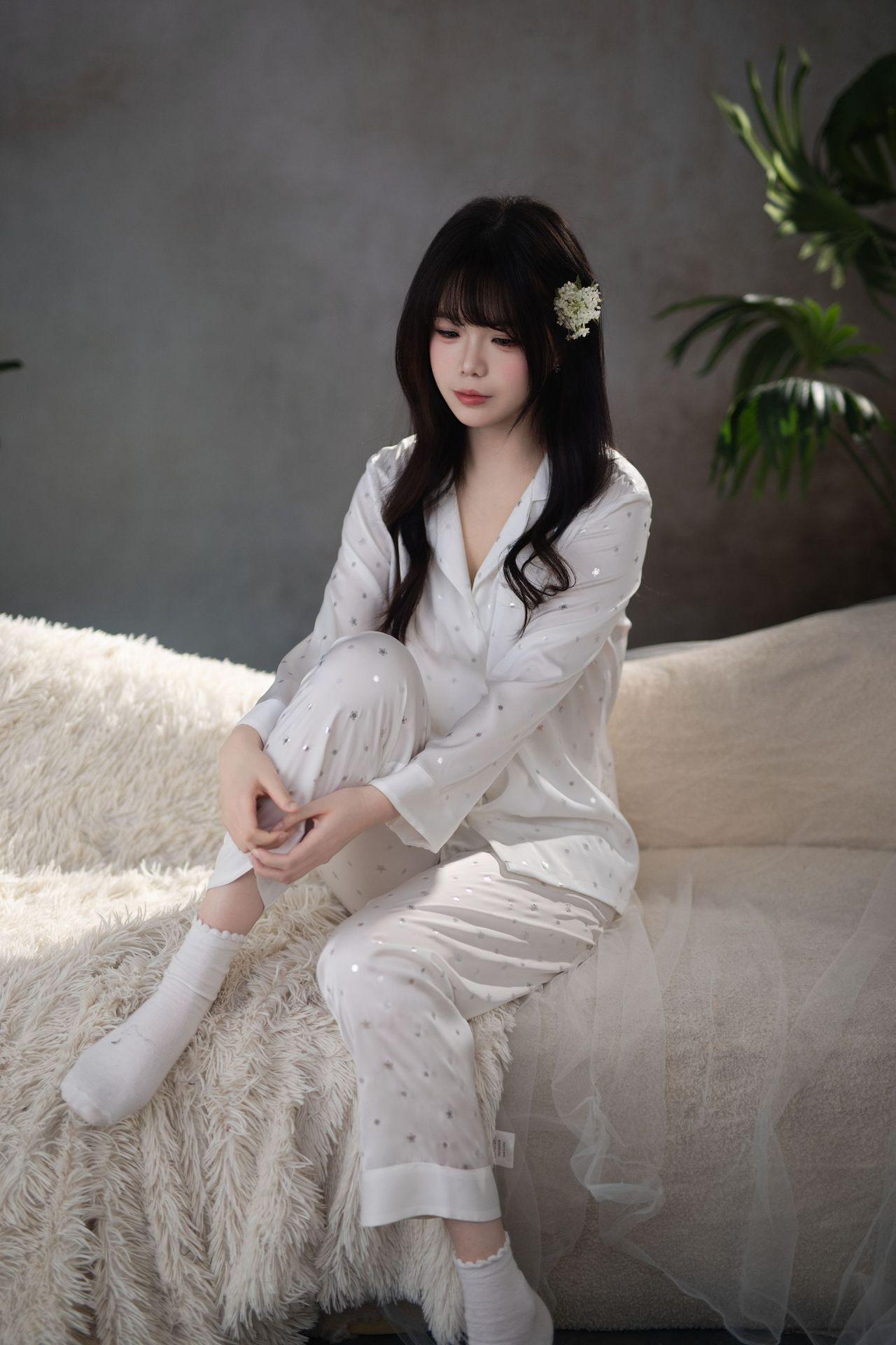 

Women s Acetate Pajamas - Spring/Autumn, Ice Silk, Long Sleeve, Plus Size, Printed Cardigan Set, High-End Home Wear XXL (Recommended for 135-150 lbs)