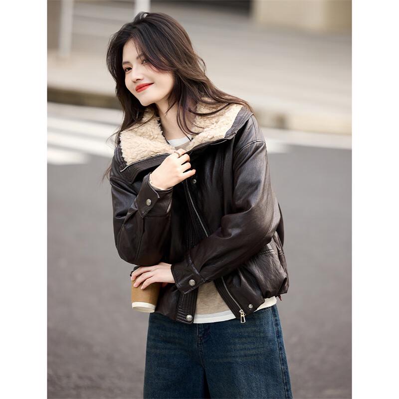 Xinfeyu Women's Faux Shearling Collar PU Leather Short Padded Jacket