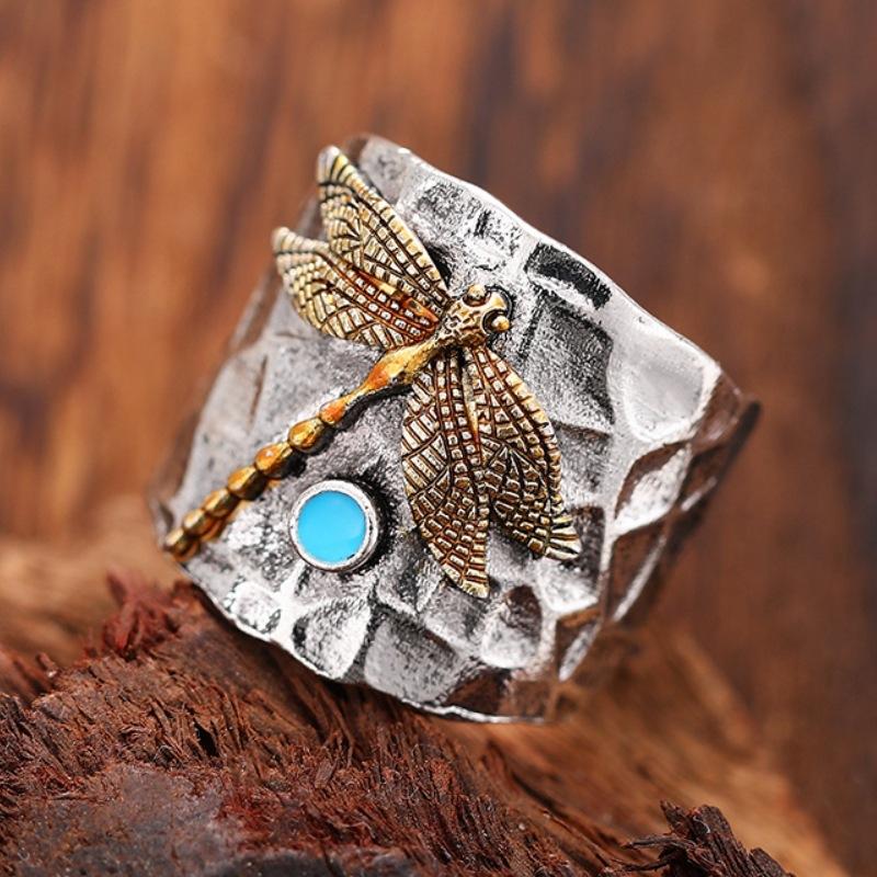 Retro Style Engraved Ring, Exaggerated Round Tube Dragonfly Finger Wrench, Same Ring For Men And Women