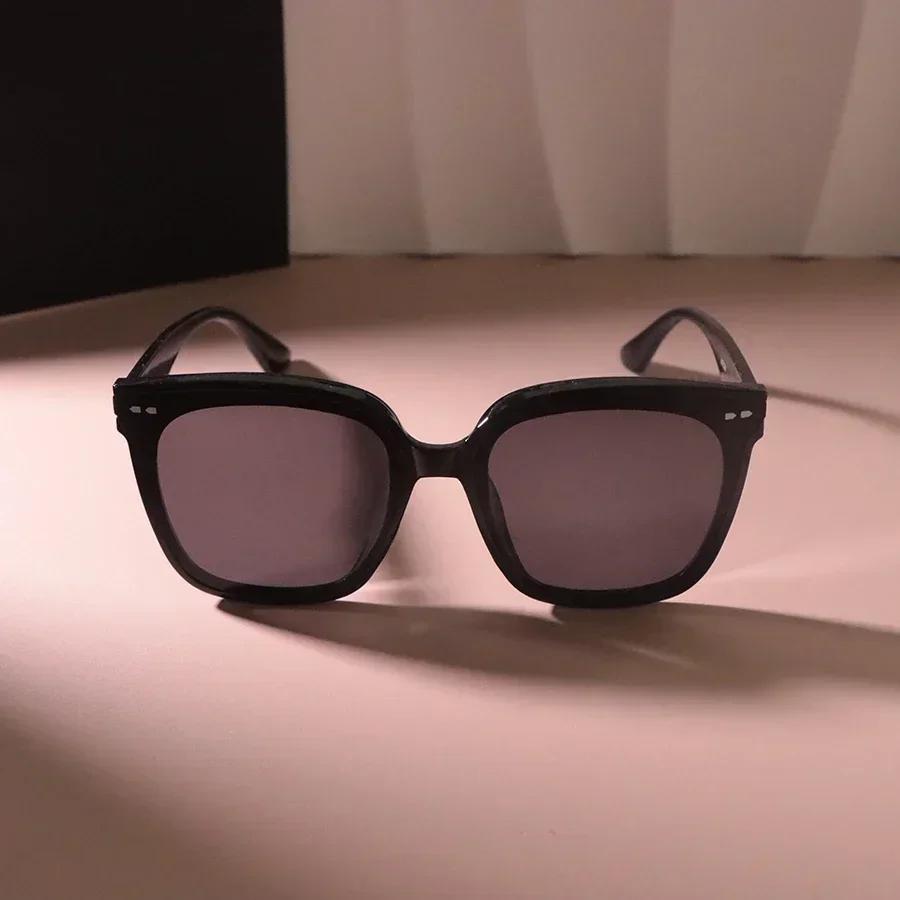 Retro Classic Square Sunglasses For Women Men Stylish Minimalist Female Male Fashion Glasses