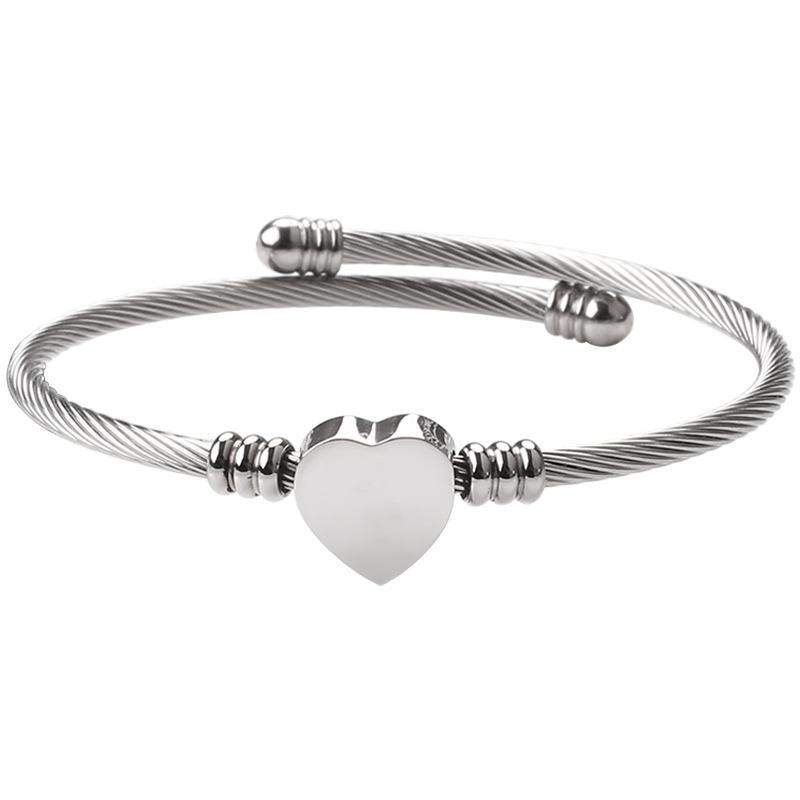 

Браслет Love из нержавеющей стали в форме открытого сердца
