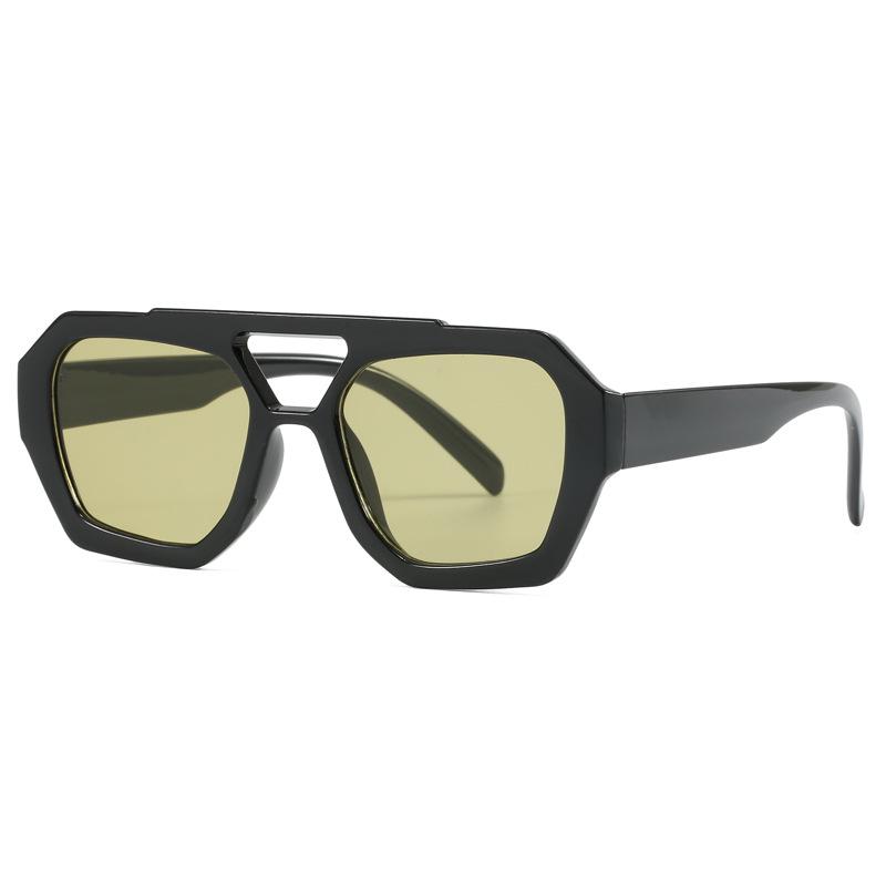 Retro Anti-UV Square Sunglasses: Trendy Korean Style with a Slimming, Fashionable Design
