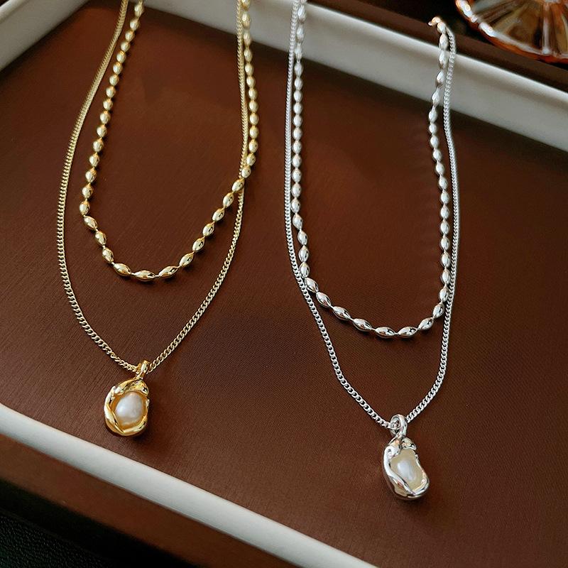 2-Piece French Vintage Folded Pearl Water Drop Double Necklace Elegant ins Versatile Necklace