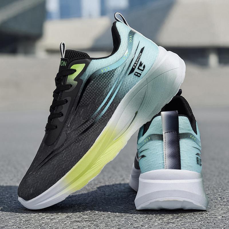 Ultra Lightweight Running Shoes, Summer New Breathable Sports Shoes, Soft Soled Lightweight Student Mesh Shoes