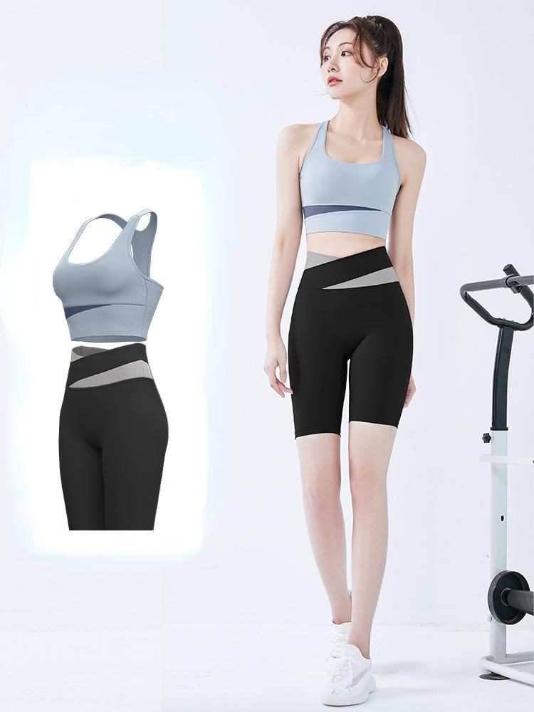 Women Slim Yoga Sports Suit Fashion Tank Top and Sports Shorts Tracksuit Casual Gym Running Sports Bra Vest Shorts Athletic Set