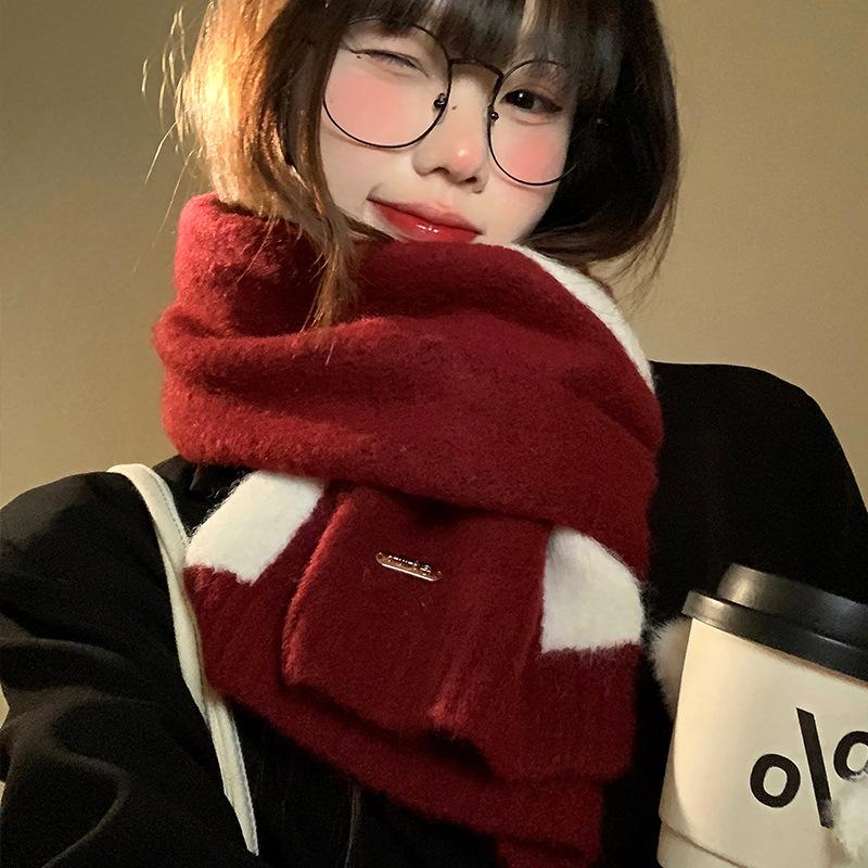 Korean Waxy Jiji Contrasting Colors White Knitted Scarf Female Winter Student Simple and Versatile Warm Neck Scarf