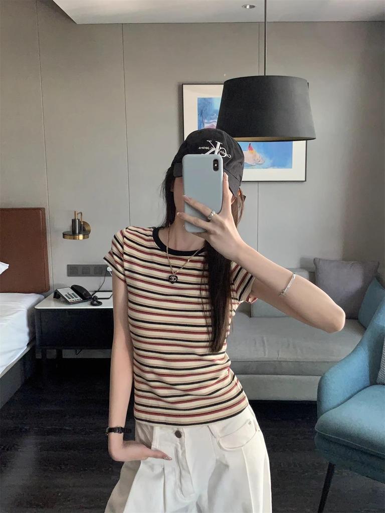 Dámske letné pruhované retro chic úzke tričko s krátkym rukávom