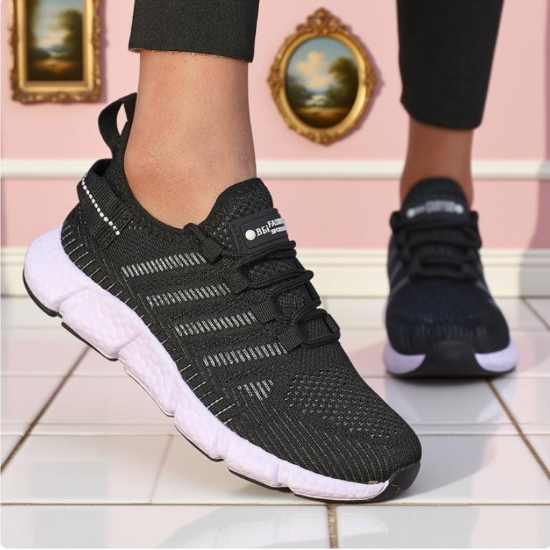 Super Light Women'S Shoes Breathable Quick Drying Soft Soled Travel Shoes Fitness Women'S Sneakers  In Spring Summer