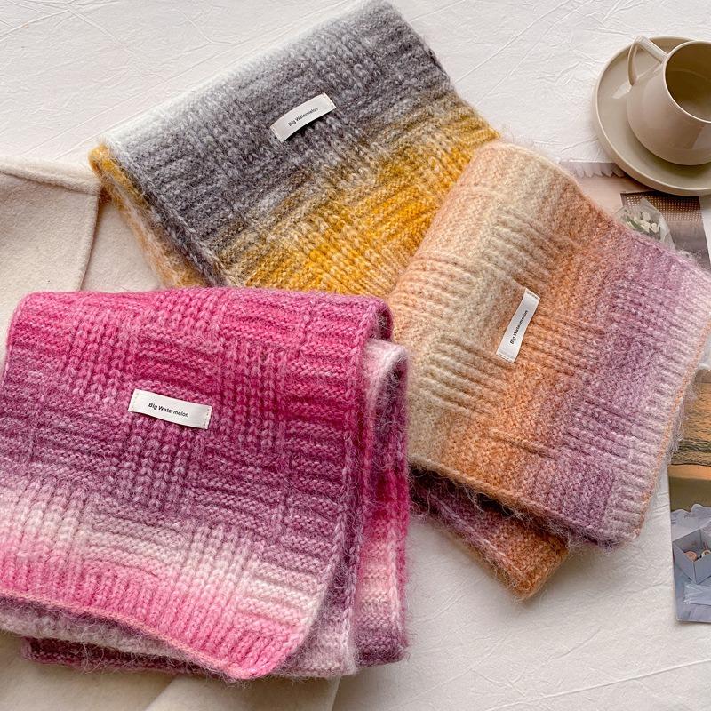 Containing wool gradual change age-reducing girl wind new scarf women's winter versatile knitted wool scarf men