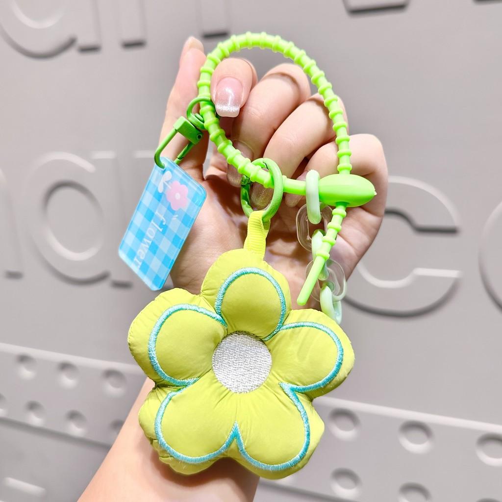 Charming Floral Fabric Keychain Accessory For Bags And Backpacks In Vibrant Colors