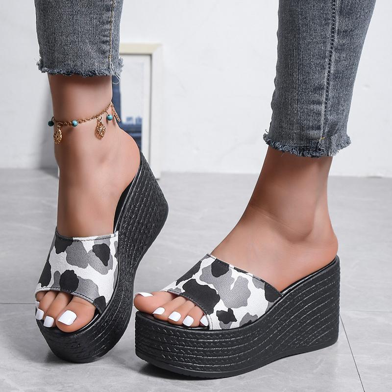 Sequin Slippers Women's 2024 Bling Wedge Platform Slippers Summer Beach Casual Slides Woman Shoes Plus Size 43 Open Toe Footwear