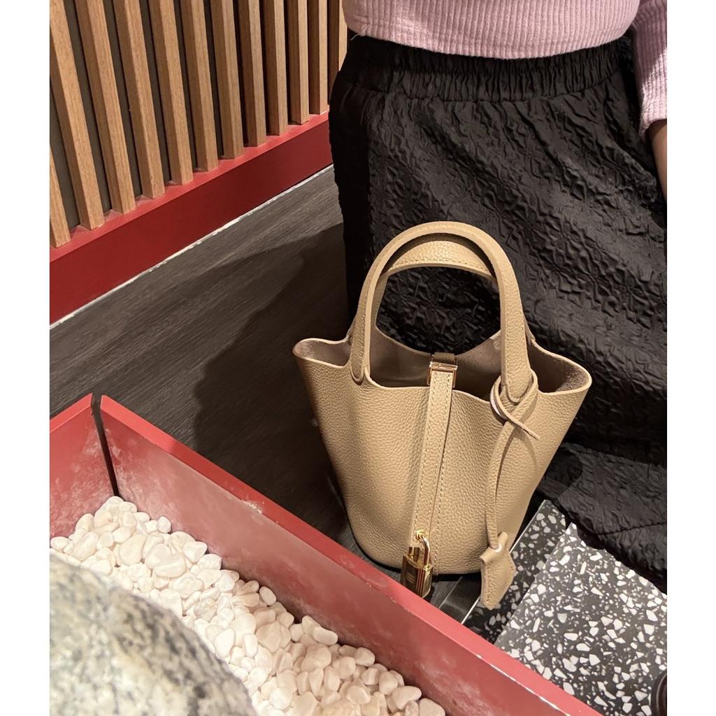 Cross-border direct supply, first-layer cowhide mini vegetable basket 14cm exquisite handbag, hand-held high-end versatile bucket bag