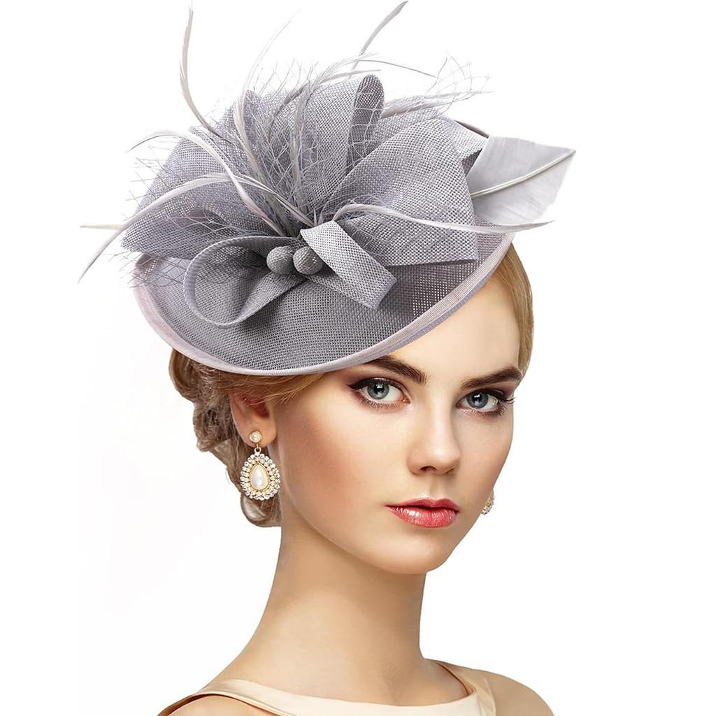 Art Deco Style Linen Hat With Short Brim For Vintage Fashion And Gatherings