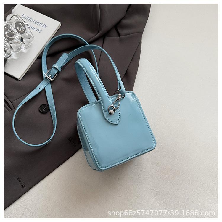 Niche texture portable box bag women's 2025 new fashion small square bag solid color messenger high-end handbag