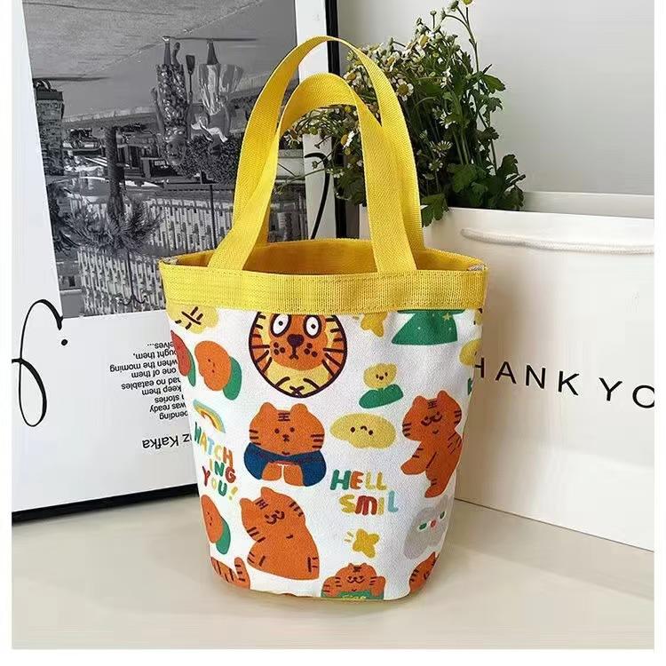 Cute illustration printed bucket bag handbag canvas bag girl heart bag bento bag work small bag