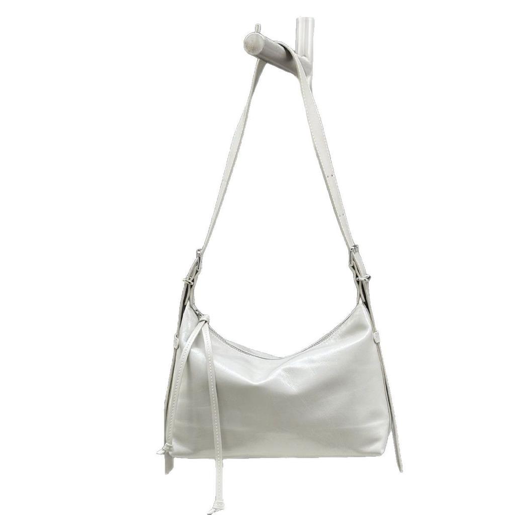 Cowhide Shoulder Women's Bag Mobile Phone Messenger Women's Fashion, Simple and Generous Practical Solid Color Soft Leather Bag