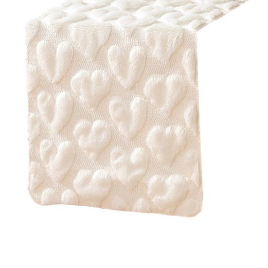 Valentine's Day Table Runner Plush Love Heart Table Runner Fuzzy Heart Romantic Table Runner for Home Dining Table Anniversary Wedding Party