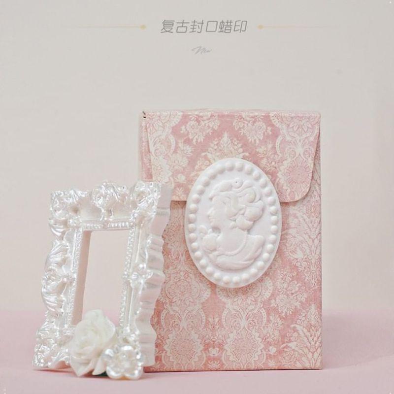 COLORROSE - Western Antik Mattlippenstift mit Spitzenprägung - 13 Farben