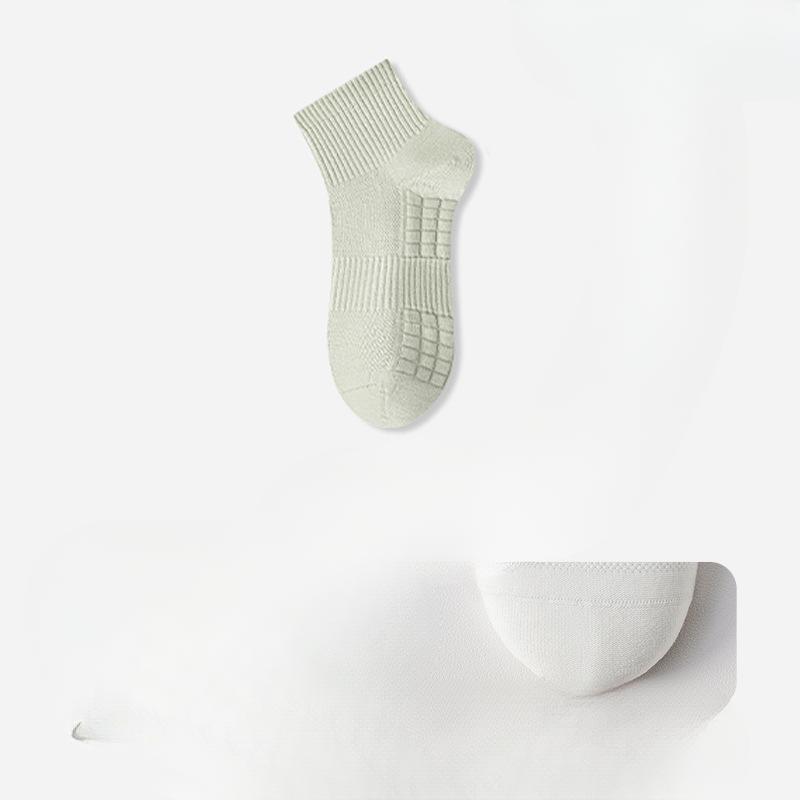 Women's Summer Thin Mesh Breathable Massage Bottom Sweat Absorbing Deodorizing Short Cotton Socks