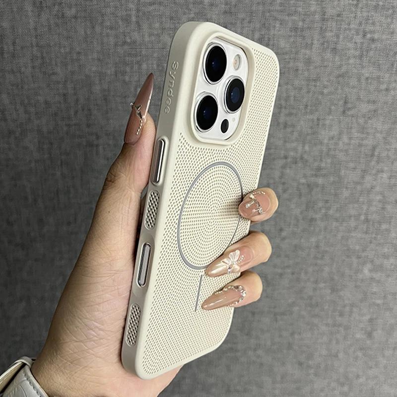 Luxury Mesh Hole Heat Dissipation Case for iPhone16 15 14 Plus 13 12 11 16Pro Max For Magsafe Wireless Charge Hard PC Thin Cover