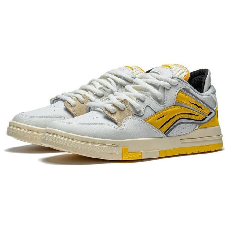 Li Ning Weiw Pro Durable Breathable Low Top Skate Shoes Men Skate Shoes White Yellow AECS093-1