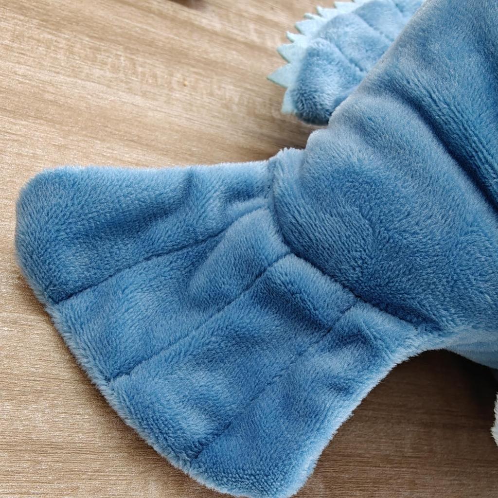 Lilizzhoumax Simulation Anglerfish Blue Deep Sea Fish Plush Toy Soft Realistic Cute Gift Fluffy Interior Decoration Christmas Gift for Kids 302822cm