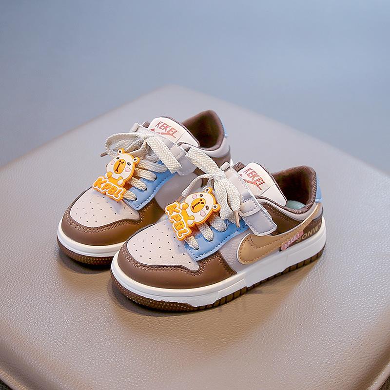Boys Shoes Board Shoes Autumn 2025 New Children's Low-top Leather Sneakers Medium-sized Older Boys