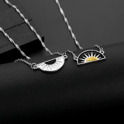 2Pcs/Set Funny Sun Totem Puzzle Best Friends Round Pendant Necklace BFF Friendship Jewelry Gift