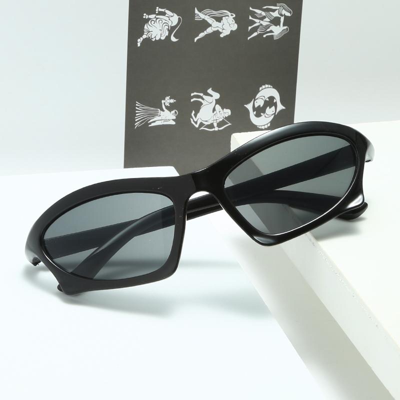 2PCS Sports Sunglasses Women Y2K Trends Punk Sun Glasses Men Retro 2000's Luxury Brand One Piece Special-Shaped