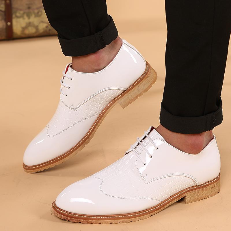 Mode Lackleder Formelle Lederschuhe Büro Business Oxfords Glänzend Lässige Hochzeitsschuhe Herren Derby Schuhe Herren Formelle Kleiderschuhe