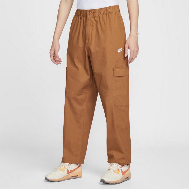 Nike Men s Club Woven Cargo Pants M