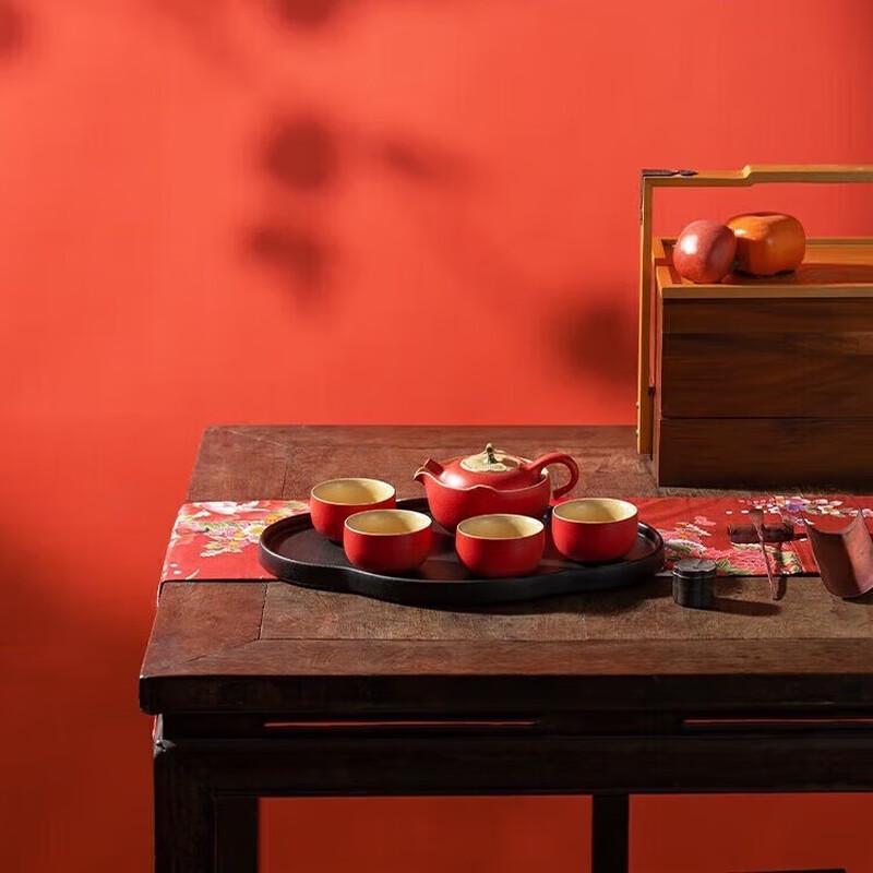Wanqian Tang Ceramic Gongfu Tea Set (Gift Box)