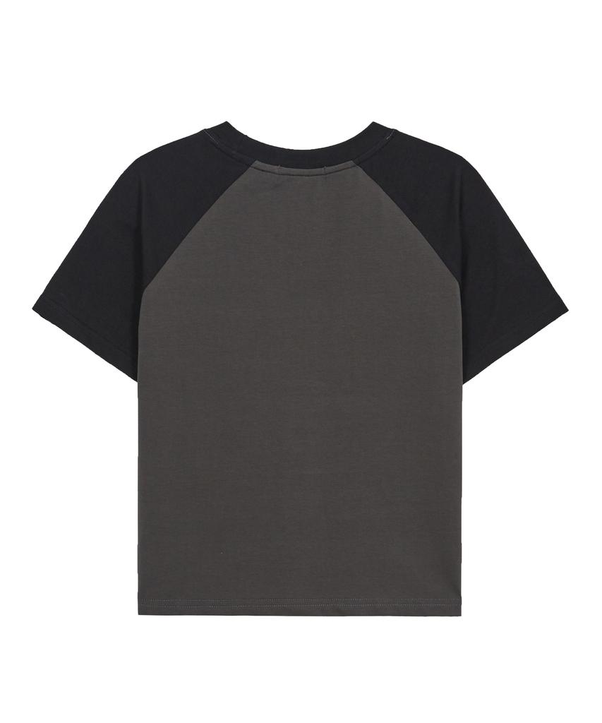 Aejeuyua Logo Raglan T-Shirt Charcoal