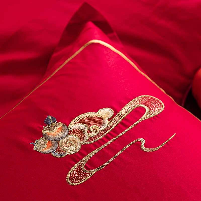 Hengyuanxiang 4-Piece Wedding Bedding Set