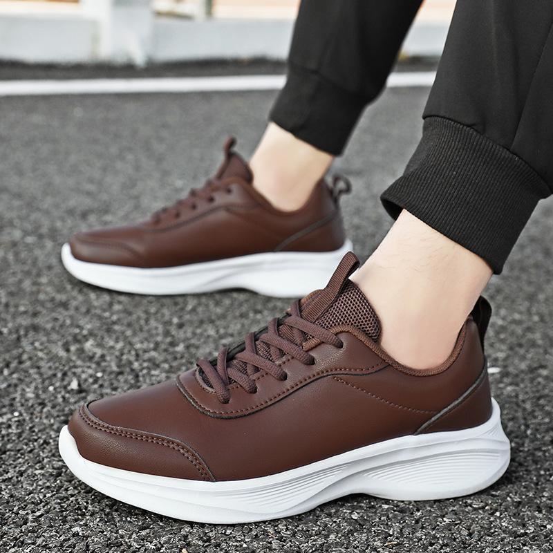 Black Leather Men's Thick-soled Lightweight Sneakers Large-size Casual Walking Running Shoes Soft-soled Comfortable Shoes