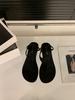 Flat-bottomed Retro Vacation Wind Pinch Sandals Fairy Shoes 2025 New Summer Black Versatile Beach Roman Shoes