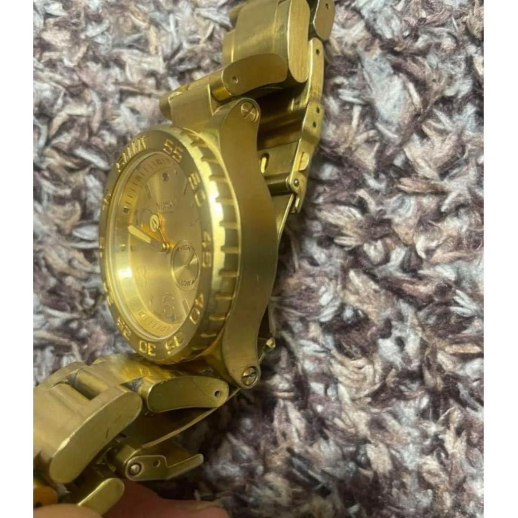 Used nixon minimize 42-20 Nixon 9k gold NIXON watch CHRONO Nixon chronograph
