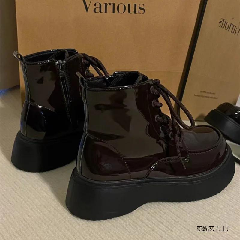 Fashion Spring and Autumn New Exquisite Women's Boots Retro Versatile Thick Bottom Casual Boots Fashion Trend Versatile Modern Boots