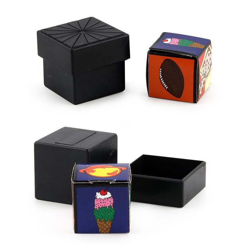 Magic Props New And Strange Close-Up Stage Children'S Magic Toys Figure Poker Games Come And Go